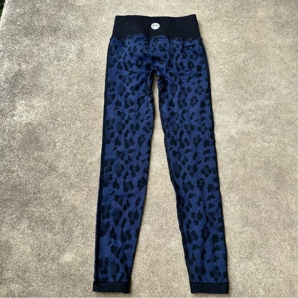 925 Fit Wild Thing Animal Print Legging - Picture 4 of 5
